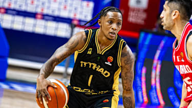 Erick Neal hat erstmals in Deutschland unterschrieben.