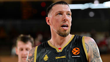 Daniel Theis