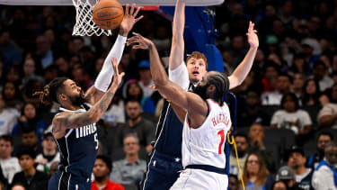 Vintage-Harden erzielte ein 40-Punkte-Triple-Double.