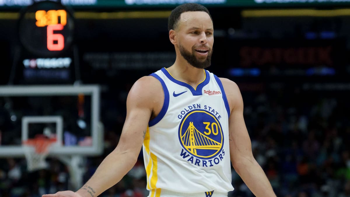 NBA – Stephen Curry Questions Warriors Lineups