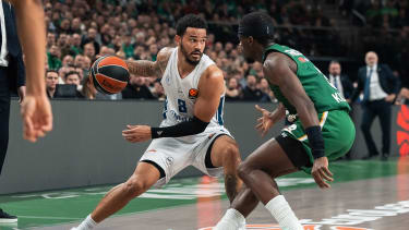 Der ehemalige Münchner und deutsche Nationalspieler Nick Weiler-Babb führte Efes zum ersten EuroLeague-Sieg seit Wochen.