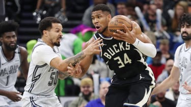 Cole Anthony schließt sich Giannis und den Bucks an.