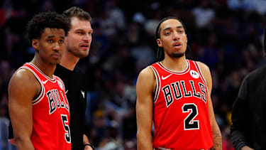 Tiago Splitter, Noa Essengue