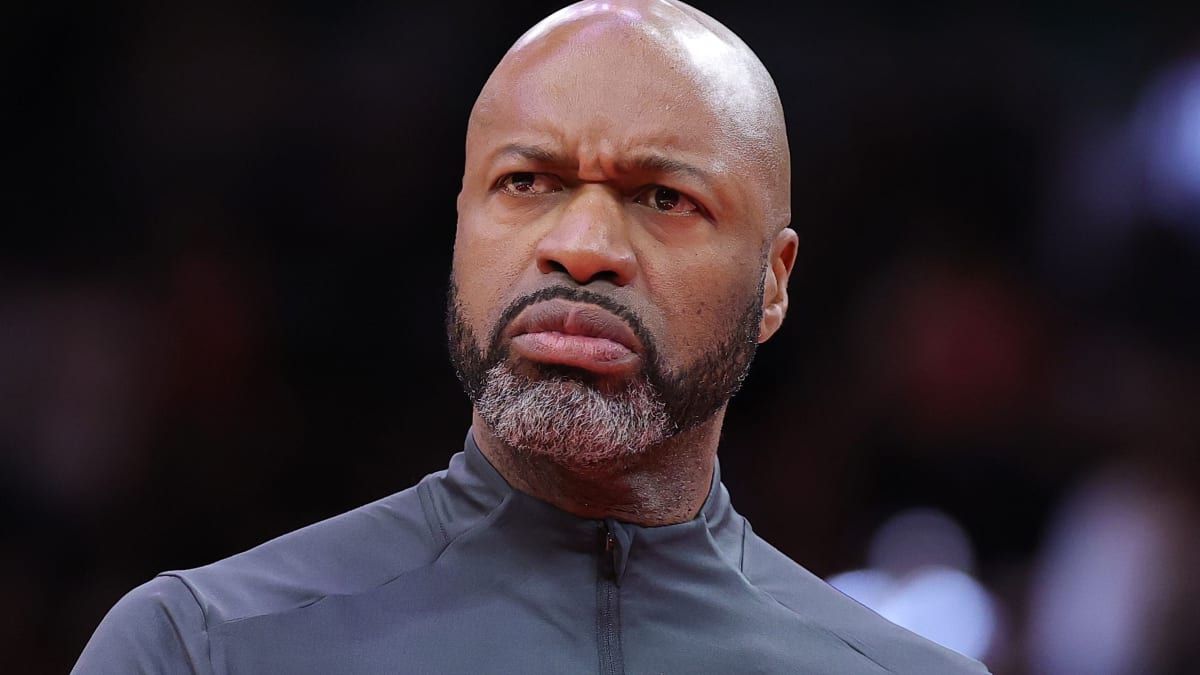 « Ça m’a fait mal au cœur » : l’entraîneur du Magic Mosley à propos de la blessure de Wagner