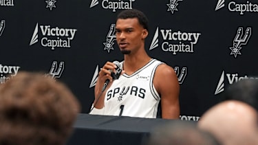 Victor Wembanyama beim Media Day der Spurs.