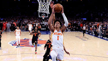 Johnson mit dem entscheidenden Fastbreak-Dunk zum Sieg.