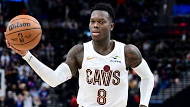 Dennis Schröder beim Ballvortrag