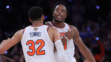 O.G. Anunoby jubelt mit Karl-Anthony Towns.