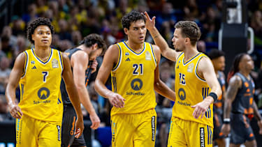 Jack Kayil, Brandon Angel, Martin Hermannsson
