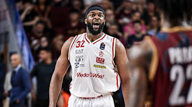 Josh Nebo hat bis 2028 in Barcelona unterschrieben.