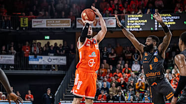 Tommy Kuhse war mit 17 Punkten Topscorer bei RASTA Vechta.