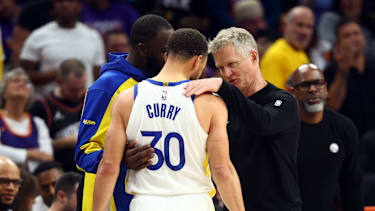 Steve Kerr ist seit 2014 Coach der Warriors.