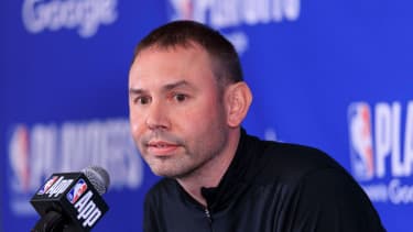 David Adelman ist Coach der Denver Nuggets.