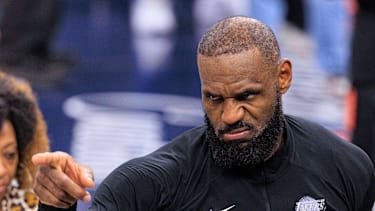 LeBron James hängt noch mindestens ein Jahr dran.