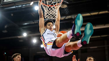 Jack Kayil beim Dunk