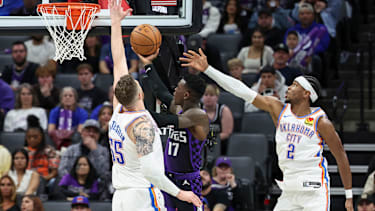 Sieben Deutsche spielen derzeit in der NBA, für einige geht bis zur Trade Deadline am 5. Februar wieder das Zittern los. Das gilt aber nicht für alle, zumindest vier davon sollten ihren Platz sicher haben. Wir blicken auf die Situationen der Wagner-Brüder, Dennis Schröder oder auch Isaiah Hartenstein.