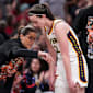 Buhrufe und Brandrede: Clark-Coach White im Kreuzfeuer der Kritik