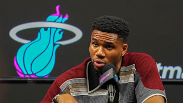 Giannis Antetokounmpo spielt für die Miami Heat.