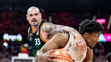 Zirbes kam auf sechs Punkte und vier Rebounds.