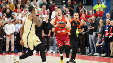 Obsts später Dreier zur möglichen Führung rollte wieder heraus. Auch Spencer Dinwiddie blieb am Ende glücklos.