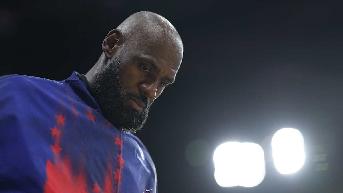 LeBron James Addresses Criticism Over Helicopter Commute to Philadelphia