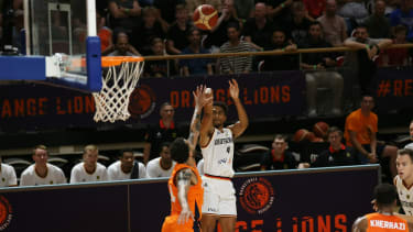 Basketball: Länderspiel, Niederlande - Deutschland. Maodo Lo aus Deutschland in Aktion.