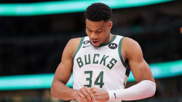 Giannis Antetokounmpo hat dieses Jahr an Weihnachten frei.