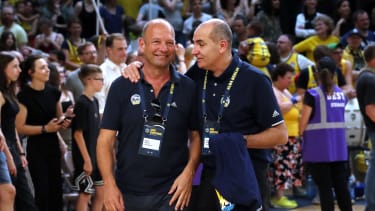 Marco Baldi (li.), Geschäftsführer von Alba Berlin, und Sportdirektor Himar Ojeda (re.).