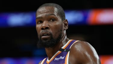 Phoenix Suns forward Kevin Durant (35) during the first half of an NBA basketball game against the Portland Trail Blazers, Saturday, Nov. 2, 2024, in Phoenix. (AP Photo/Rick Scuteri)