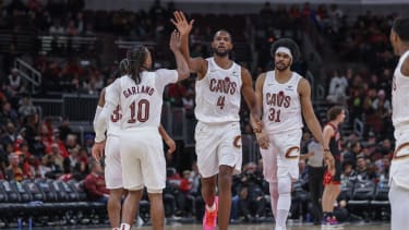 November 11, 2024, Chicago, Illinois, USA: Chicago, USA, November 11, 2024: Darius Garland (10 Cleveland Cavaliers) high fives Evan Mobley (4 Cleveland Cavaliers) during the game between the Chicago Bulls and Cleveland Cavaliers on Monday November 11, 2024 at the United Center, Chicago, USA. (NO COMMERCIAL USAGE) (Credit Image: Â© Shaina Benhiyoun/Sport Press Photo via ZUMA Press
