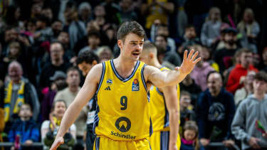 Basketball Berlin 09.11.2024 Saison 2024 2025 1. Bundesliga Easycredit BBL Alba Berlin - ratiopharm Ulm Jonas Mattisseck (Alba Berlin, No.09) *** Basketball Berlin 09 11 2024 Season 2024 2025 1 Bundesliga Easycredit BBL Alba Berlin ratiopharm Ulm Jonas Mattisseck Alba Berlin, No 09