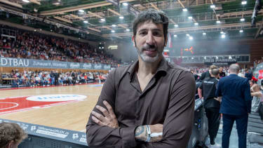 Reiste in seinem ersten Jahr durch ganz Deutschland: Bundestrainer Alex Mumbru.