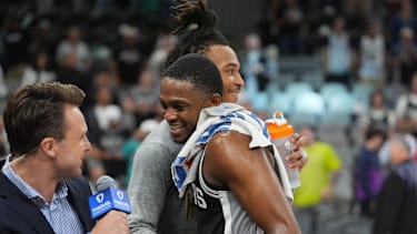 De'Aaron Fox gilt mit 28 Jahren bereits als alter Hase bei den jungen Spurs.