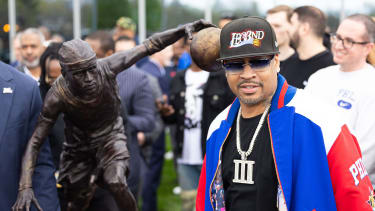 Allen Iverson hat inzwischen eine Statue von den Sixers erhalten.