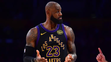 LeBron James verlor mit den Lakers an seinem 41. Geburtstag.