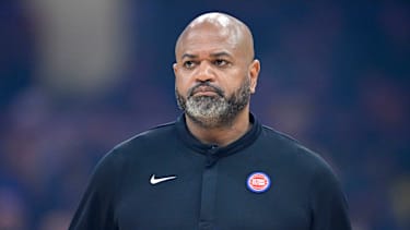 Trainer der Detroit Pistons: J.B. Bickerstaff.