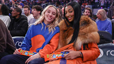Werden nicht bestraft: Paige Bueckers und Angel Reese