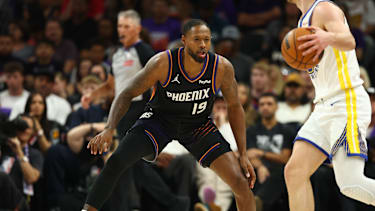 Highsmith bleibt bei den Suns.