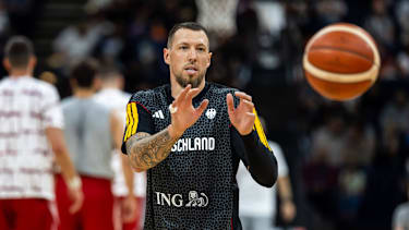 Daniel Theis setzt seine Karriere bei Maccabi Tel Aviv fort.
