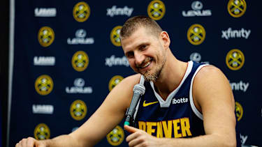 Nikola Jokic spielt seit 2015 für die Denver Nuggets.