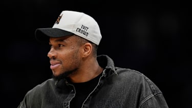 Giannis fehlt den Bucks verletzt.