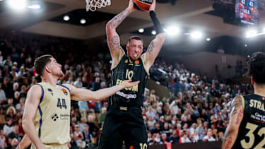 Daniel Theis erzielte elf Punkte.